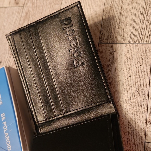 NWT ❗️  Polaroid be original black men's bifold wallet - Picture 6 of 11